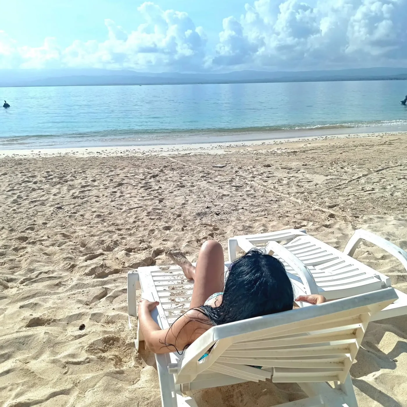 Relaxing Day Trip to Isla Aroma 3
